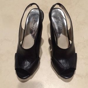 Michael Kors sandals pumps size 7M